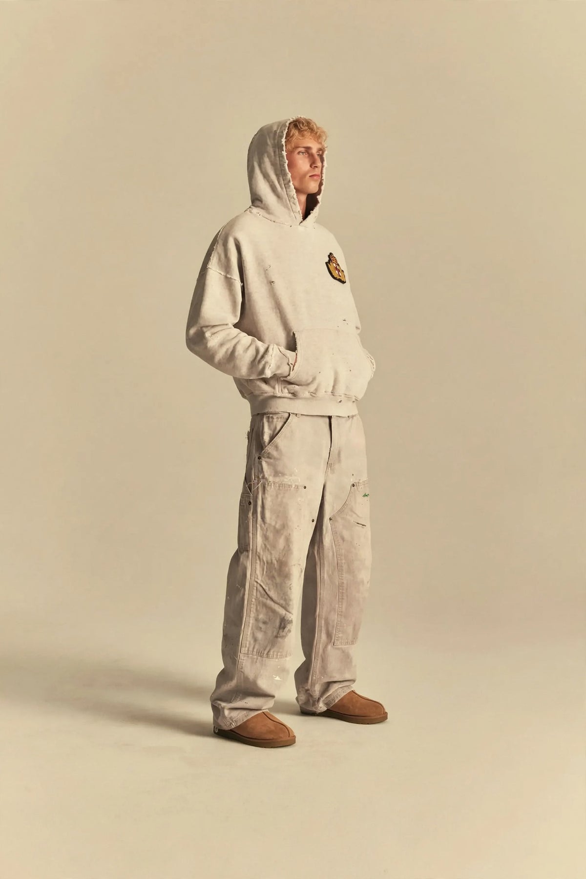 Crest Hoodie Heather